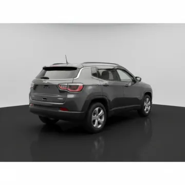 More photos of 2018 Jeep Compass Latitude at Dave Warren Chrysler Dodge Jeep Ram, NY