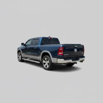 More photos of 2019 Ram 1500 Laramie at Dave Warren Chrysler Dodge Jeep Ram, NY