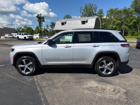 Photos of 2026 Jeep Grand Cherokee Limited for sale in Jamestown, NY at Dave Warren Chrysler Dodge Jeep Ram