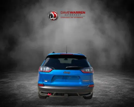 More photos of 2019 Jeep Cherokee Trailhawk at Dave Warren Chrysler Dodge Jeep Ram, NY