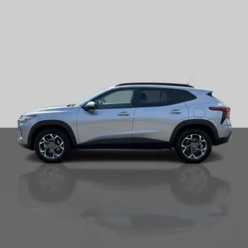 Photos of 2025 Chevrolet Trax LT for sale in Jamestown, NY at Dave Warren Chrysler Dodge Jeep Ram