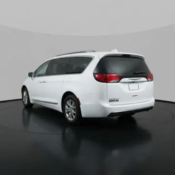 More photos of 2020 Chrysler Pacifica Touring L 35th Anniversary at Dave Warren Chrysler Dodge Jeep Ram, NY