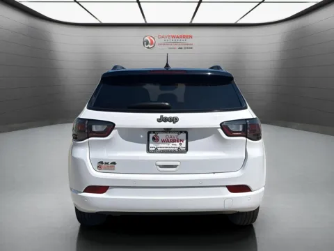 More photos of 2025 Jeep Compass Limited at Dave Warren Chrysler Dodge Jeep Ram, NY