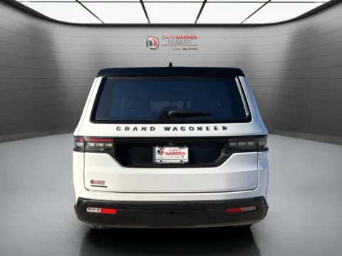 More photos of 2023 Jeep Grand Wagoneer L Series II Obsidian at Dave Warren Chrysler Dodge Jeep Ram, NY