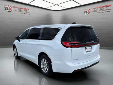More photos of 2026 Chrysler Pacifica Select at Dave Warren Chrysler Dodge Jeep Ram, NY