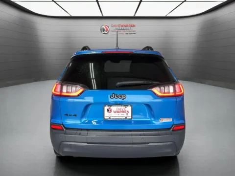 More photos of 2021 Jeep Cherokee Altitude at Dave Warren Chrysler Dodge Jeep Ram, NY