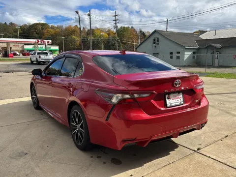 More photos of 2021 Toyota Camry SE at Dave Warren Chrysler Dodge Jeep Ram, NY