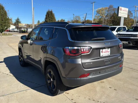 More photos of 2021 Jeep Compass Latitude at Dave Warren Chrysler Dodge Jeep Ram, NY