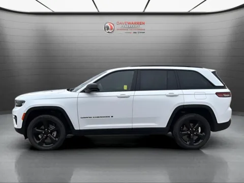 Photos of 2022 Jeep Grand Cherokee Altitude for sale in Jamestown, NY at Dave Warren Chrysler Dodge Jeep Ram