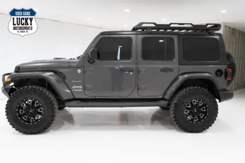 More photos of 2018 JEEP WRANGLER UNLIMI SAHARA at Lucky Motorsports Inc., TX