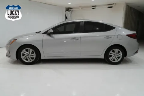 More photos of 2020 HYUNDAI ELANTRA SEL at Lucky Motorsports Inc., TX