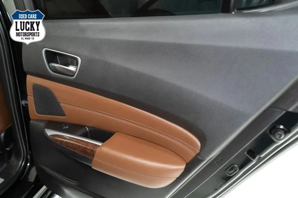 2019 Acura TLX Technology Package - Photo 16