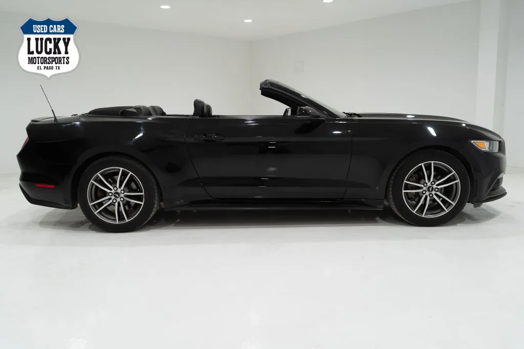 2017 Ford Mustang EcoBoost Premium