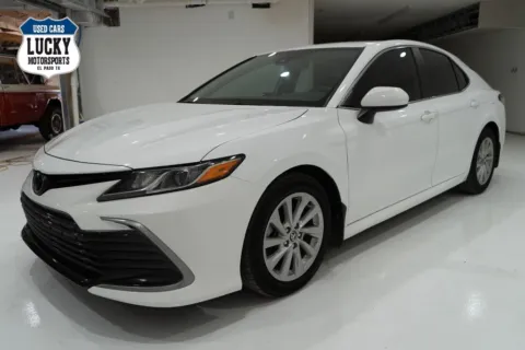 More photos of 2022 TOYOTA CAMRY LE at Lucky Motorsports Inc., TX