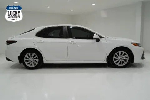 White 2022 TOYOTA CAMRY LE for sale in El Paso, TX