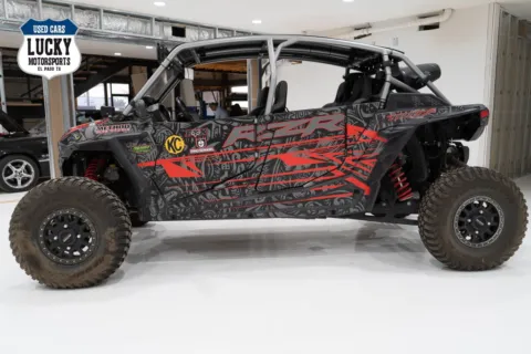 More photos of 2019 RAZR 2733 at Lucky Motorsports Inc., TX