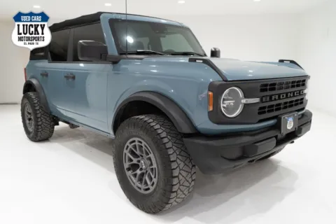 Photos of 2022 FORD BRONCO BASE for sale in El Paso, TX at Lucky Motorsports Inc.