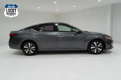 Gray 2019 NISSAN ALTIMA SV for sale in El Paso, TX