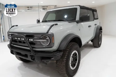 More photos of 2022 FORD BRONCO BASE at Lucky Motorsports Inc., TX
