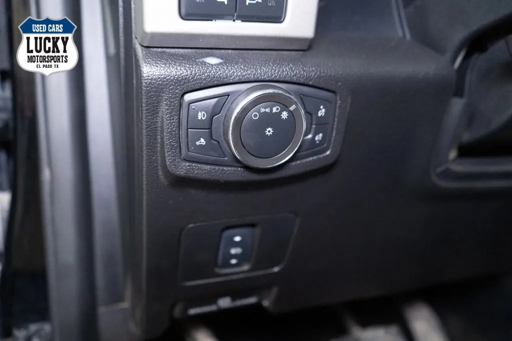 2017 Ford F-350 Super Duty Lariat - Photo 28
