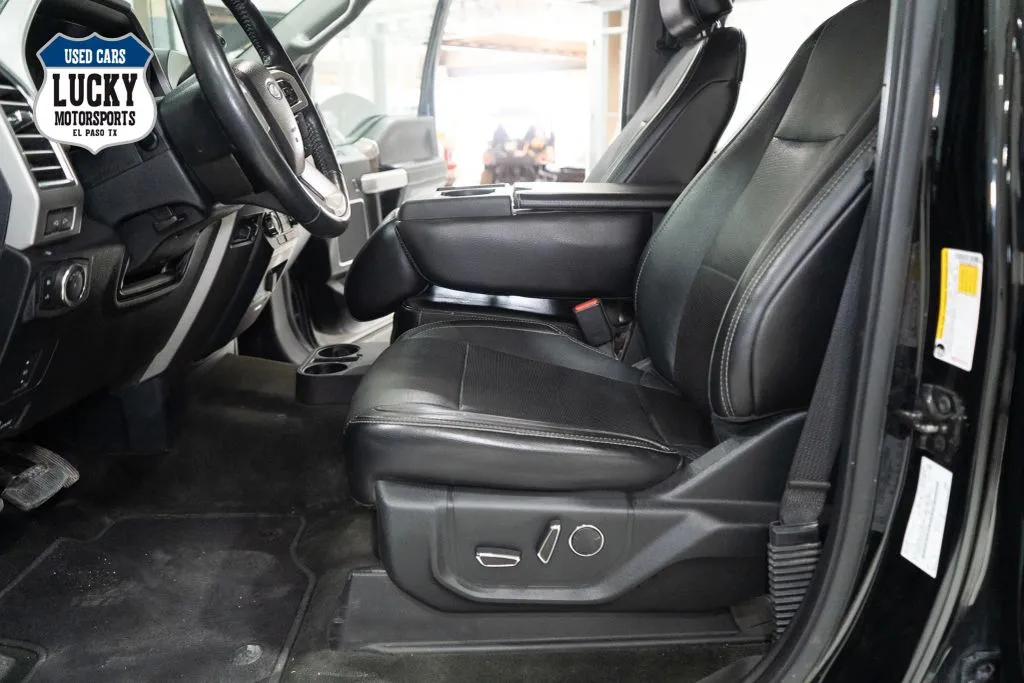 2017 Ford F-350 Super Duty Lariat - Photo 30
