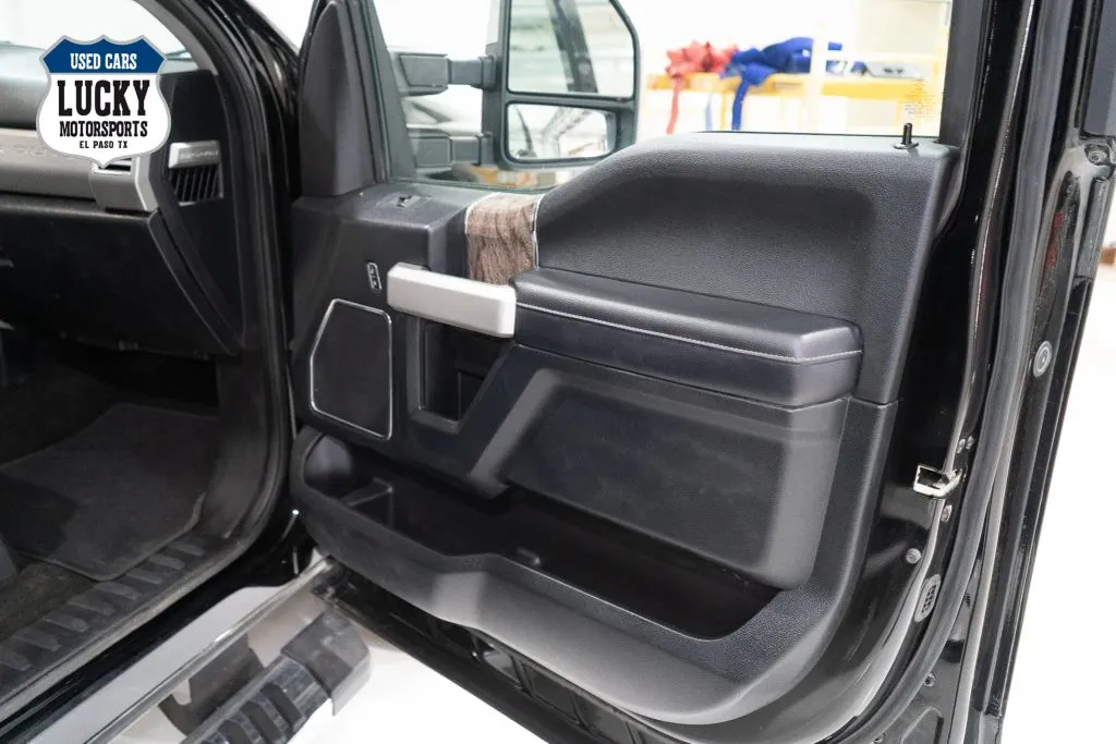 2017 Ford F-350 Super Duty Lariat - Photo 13