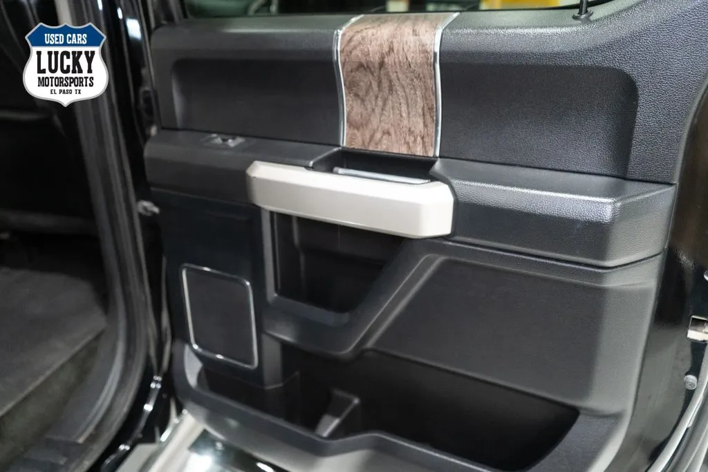 2017 Ford F-350 Super Duty Lariat - Photo 15