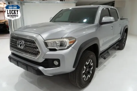 More photos of 2017 TOYOTA TACOMA DOUBLE CAB at Lucky Motorsports Inc., TX