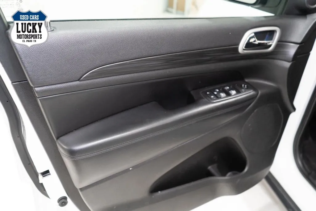 2021 Jeep Grand Cherokee Laredo E - Photo 25