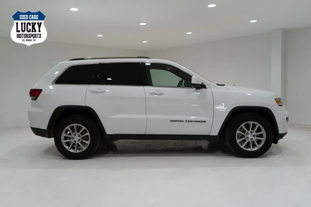 White 2021 JEEP GRAND CHEROKEE LAREDO for sale in El Paso, TX