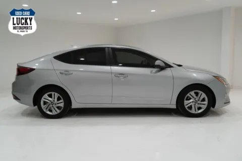 Silver 2020 HYUNDAI ELANTRA SEL for sale in El Paso, TX