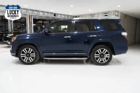 More photos of 2019 TOYOTA 4RUNNER SR5 at Lucky Motorsports Inc., TX
