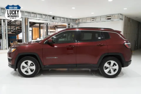 More photos of 2021 JEEP COMPASS LATITUDE 4DR at Lucky Motorsports Inc., TX