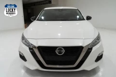 Another view of 2022 NISSAN ALTIMA SR 4DR for sale in El Paso, TX at Lucky Motorsports Inc.