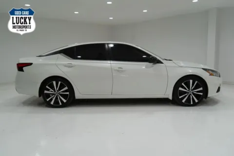 White 2022 NISSAN ALTIMA SR 4DR for sale in El Paso, TX