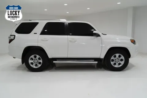 White 2018 TOYOTA 4RUNNER SR5 for sale in El Paso, TX