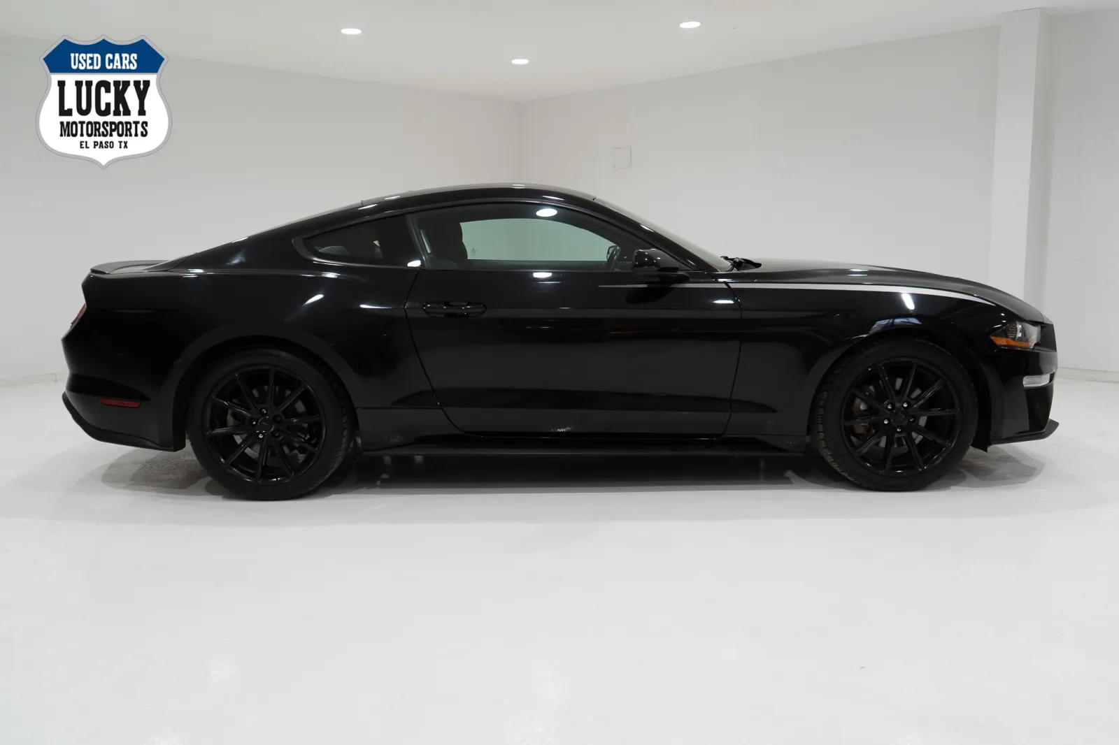 2019 Ford Mustang EcoBoost Coupe's photo