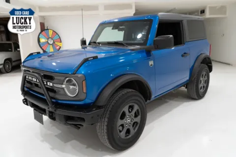 More photos of 2022 Ford Bronco at Lucky Motorsports Inc., TX