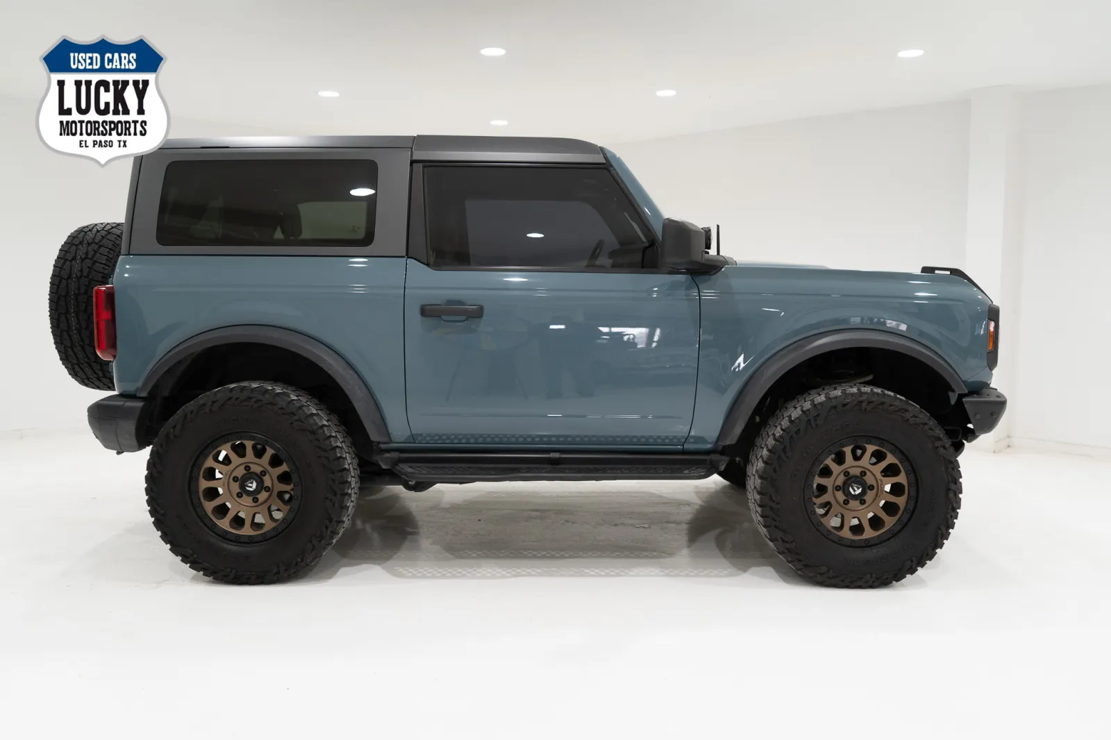 2021 Ford Bronco Black Diamond Mid (322A) 4x4's photo
