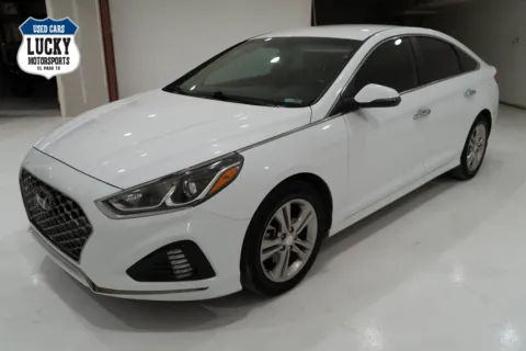 More photos of 2019 Hyundai SONATA at Lucky Motorsports Inc., TX