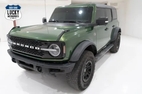 More photos of 2022 Ford Bronco Wildtrak Sport Utility 4D at Lucky Motorsports Inc., TX