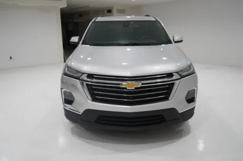 Another view of 2022 Chevrolet Traverse LT Sport Utility 4D for sale in El Paso, TX at Lucky Motorsports Inc.