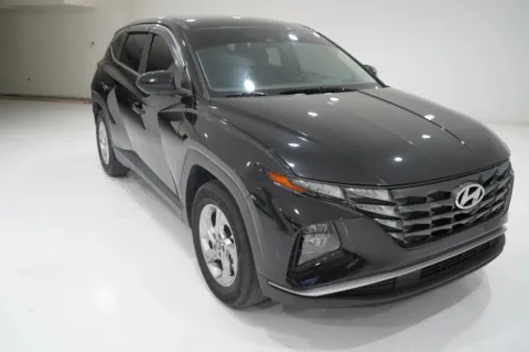 Photos of 2022 Hyundai Tucson SE Sport Utility 4D for sale in El Paso, TX at Lucky Motorsports Inc.