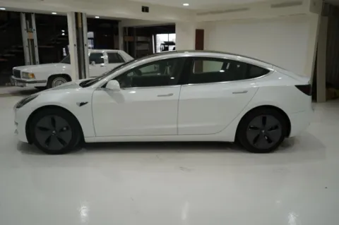 More photos of 2020 Tesla Model 3 Long Range Sedan 4D at Lucky Motorsports Inc., TX