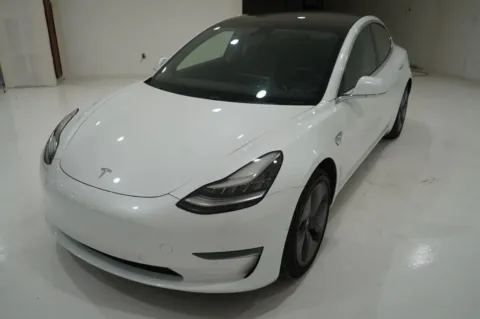 More photos of 2020 Tesla Model 3 Long Range Sedan 4D at Lucky Motorsports Inc., TX