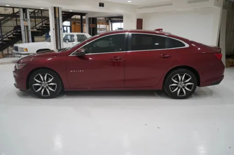 More photos of 2018 Chevrolet Malibu LT Sedan 4D at Lucky Motorsports Inc., TX