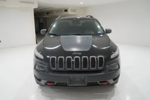 Another view of 2017 Jeep Cherokee TrailHawk Sport Utility 4D for sale in El Paso, TX at Lucky Motorsports Inc.