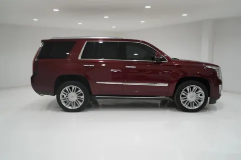 Red 2017 Cadillac Escalade Platinum Sport Utility 4D for sale in El Paso, TX