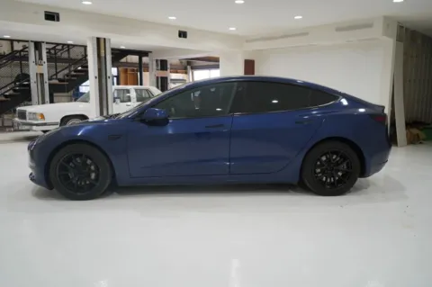 More photos of 2021 Tesla Model 3 Long Range Sedan 4D at Lucky Motorsports Inc., TX