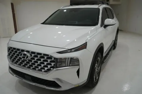 More photos of 2021 Hyundai Santa Fe SEL Sport Utility 4D at Lucky Motorsports Inc., TX